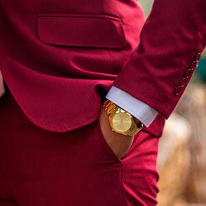 Terno marsala é para você? Descubra agora!